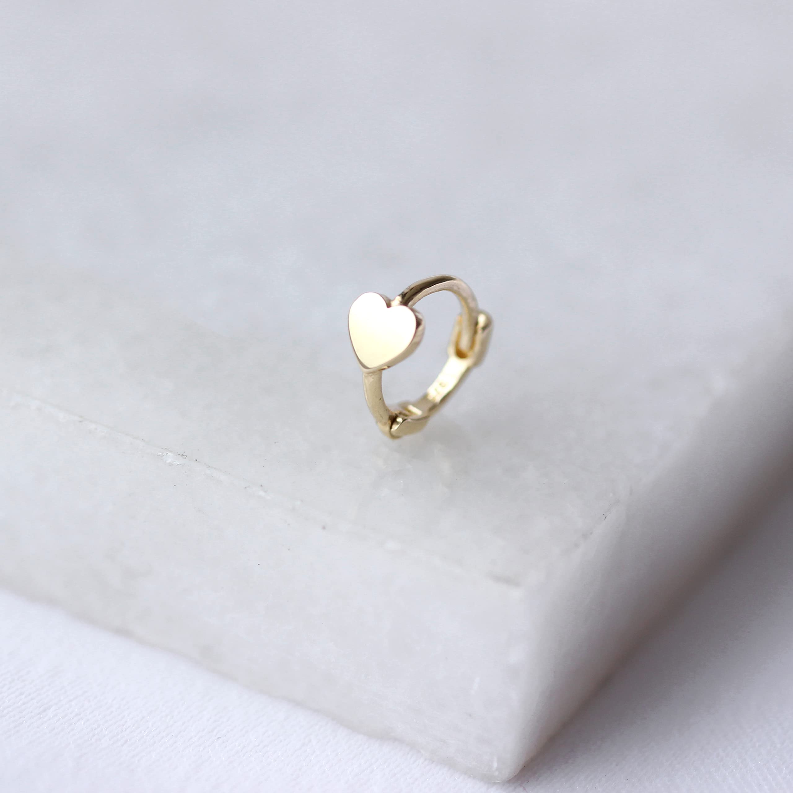 jewellerybox 9 Karat Gold Kleines Herz 7 mm Helix Hoop 26 Ga Piercing