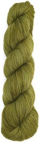 100% lana de alpaca bebé, 3.53 onzas de Hank DK, peso teñido a mano, fabricado en Perú, celestial suave y perfecto para tejer y tejer (verde musgo,