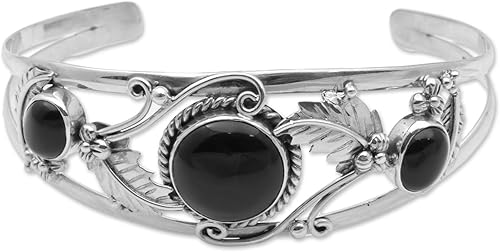NOVICA Pulsera hecha a mano de ónix de plata de ley 925 con hojas de árbol de Indonesia rojo de Bali, piedra natal de árbol de Indonesia con hojas