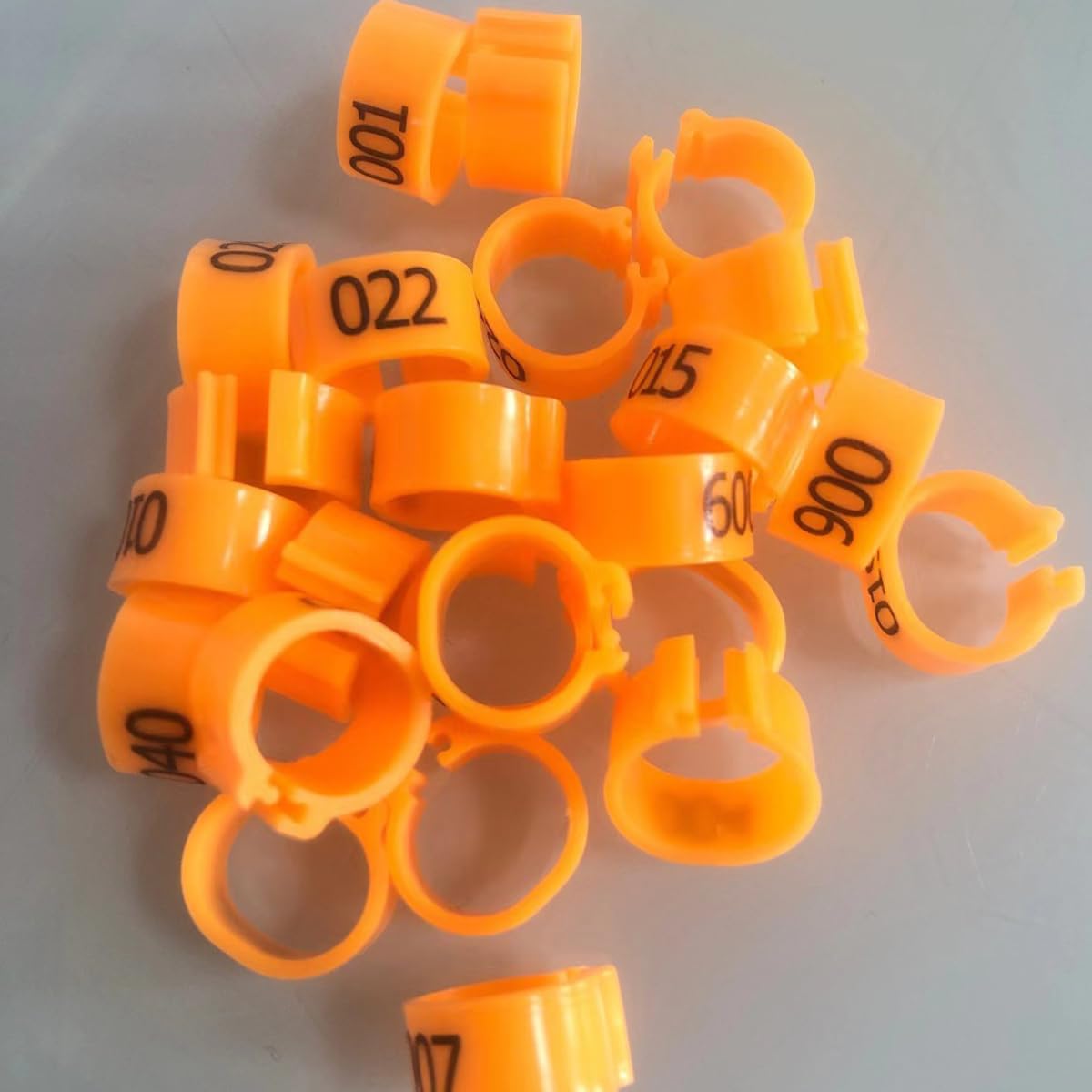 Plastikowe klipsy do identyfikacji ptaków - Przywieszki do stóp drobiu dla kurczaków Kaczki Przepiórki Świnki morskie i ptaki miłosne(Orange,001-400)
