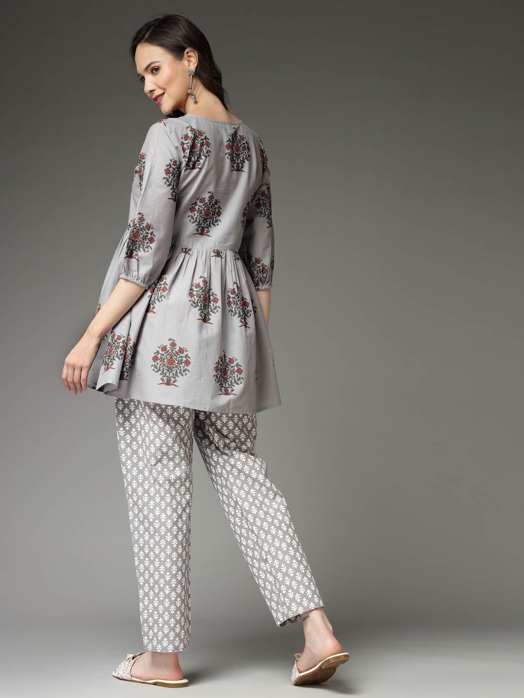 Stylum Women's Floral Printed Cotton Co-Ord Set (Csgreyavika44_Grey, Xxl)