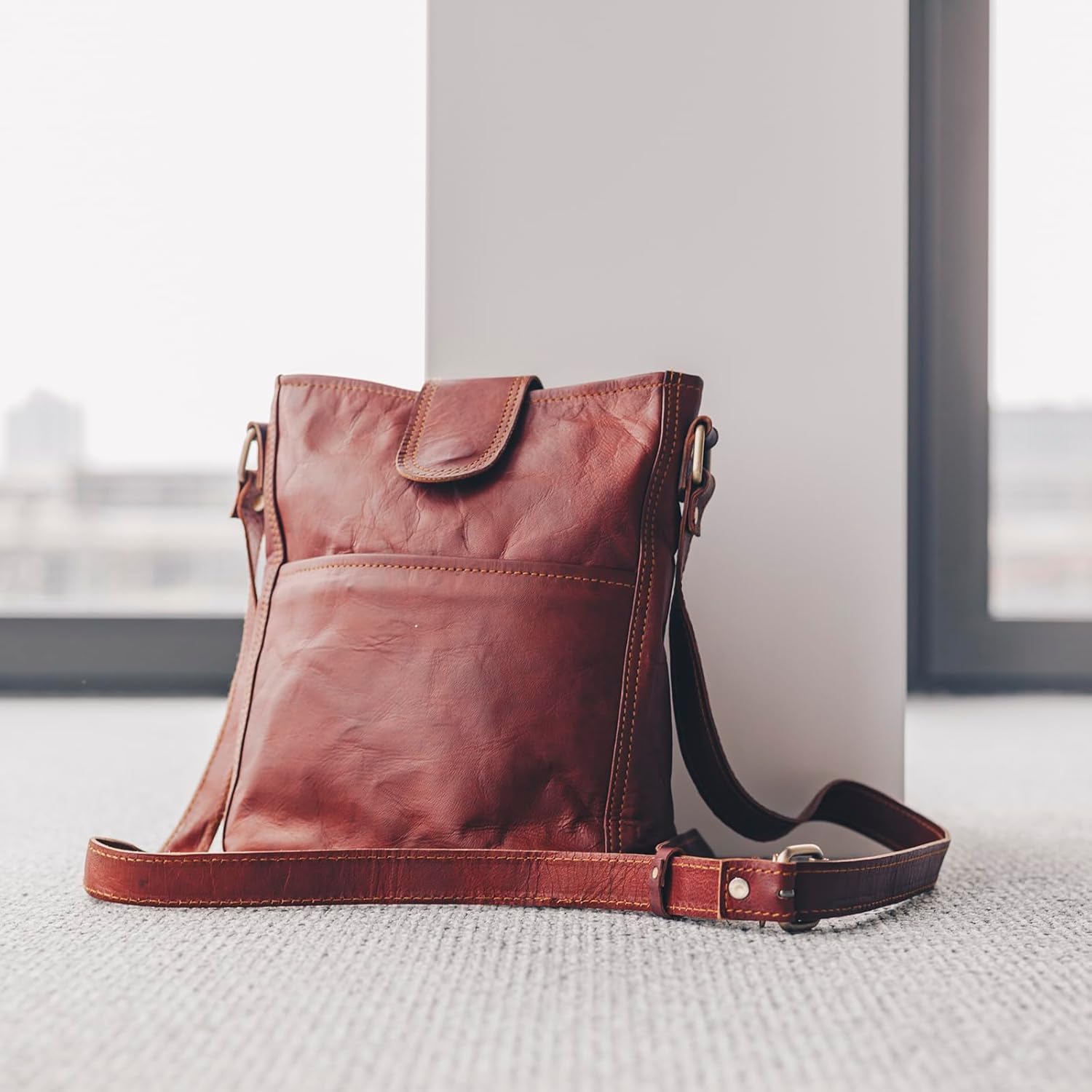 LEABAGS Nicola bolso de mujer de cuero genuino en look vintage I bolso de hombro I bolso de cuero I bolso bandolera