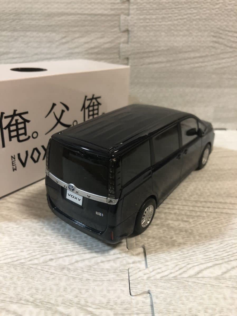 ヴォクシー voxy カラーサンプルミニカー　非売品　　ブラキッシュアゲハ Amazon | 1/30 ミニカー ヴォクシー ハイブリッド VOXY 前期 カラー