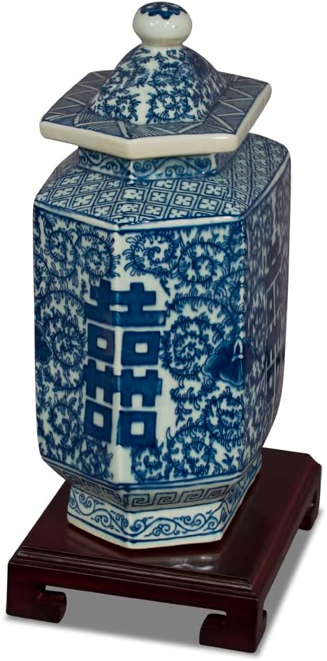 ChinaFurnitureOnline Chinese Porcelain Tea Jar, Blue and White Double Happiness Motif