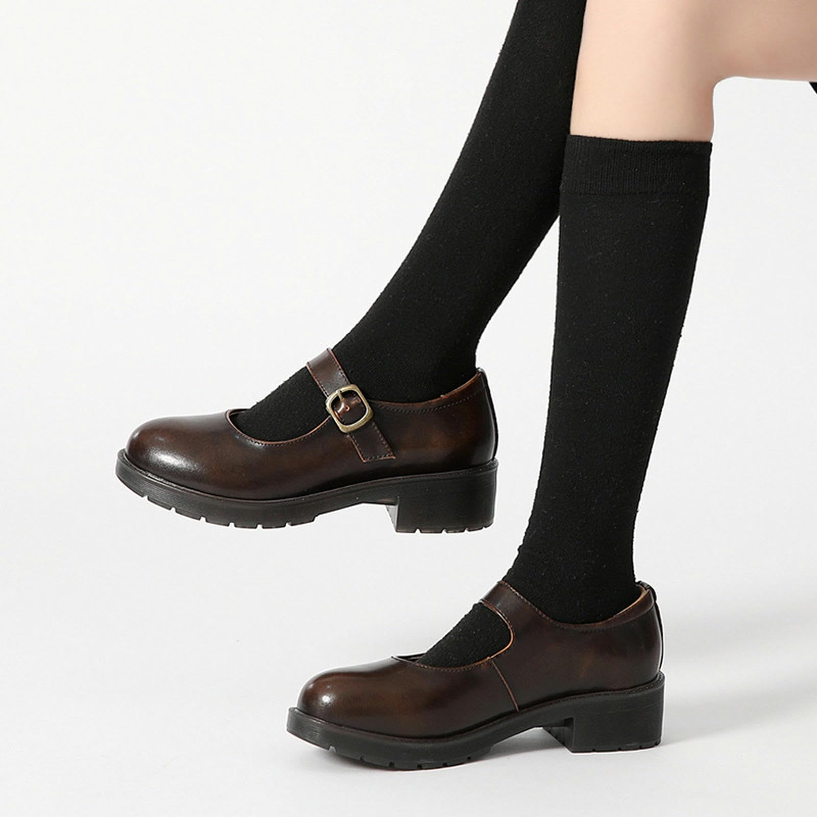 Petites chaussures en cuir à bout rond et talons hauts rétro pour femme Chaussures Mary Jane