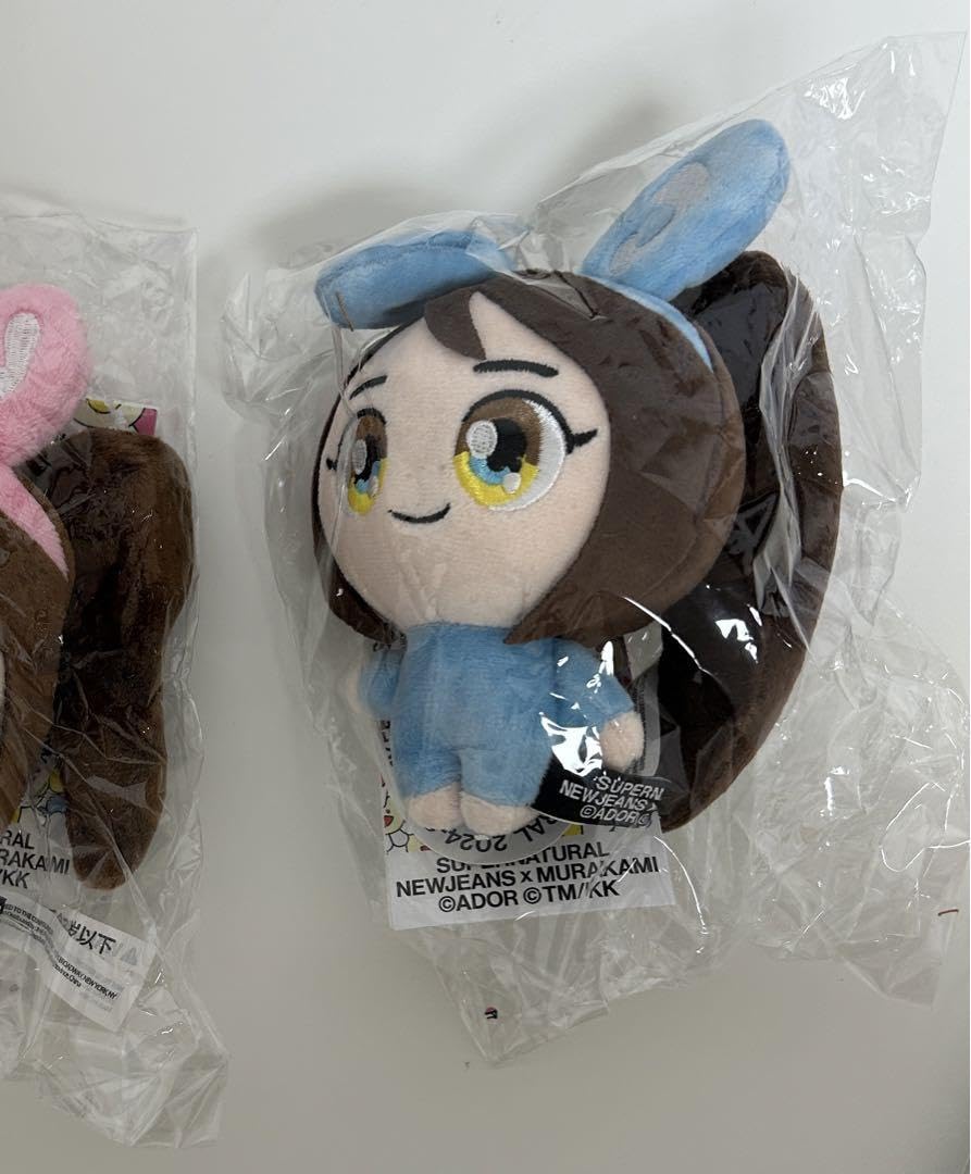 Amazon.co.jp: [韓国]NewJeans MURAKAMI ぬいぐるみ キーリング 