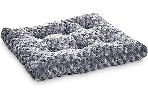 Plush Haven for your Beloved Doggo: Amazon Basics Machine-Washable Pet Bed