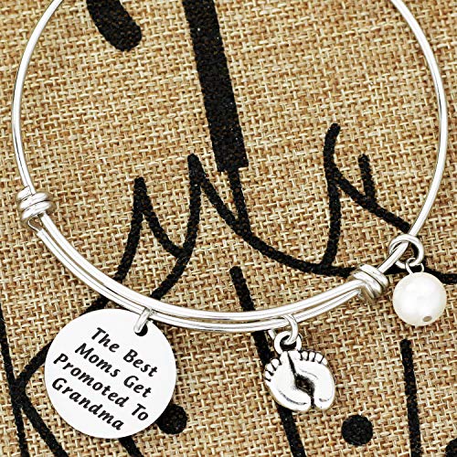 New Grandma Gifts Bracelet The Best Moms Get Promoted to Grandma to Be Jewelry4