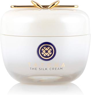 - The Silk Cream: Weightless Moisturizing and Firming Cream for Combo to Dry Skin (50 ml / 1.7 oz)