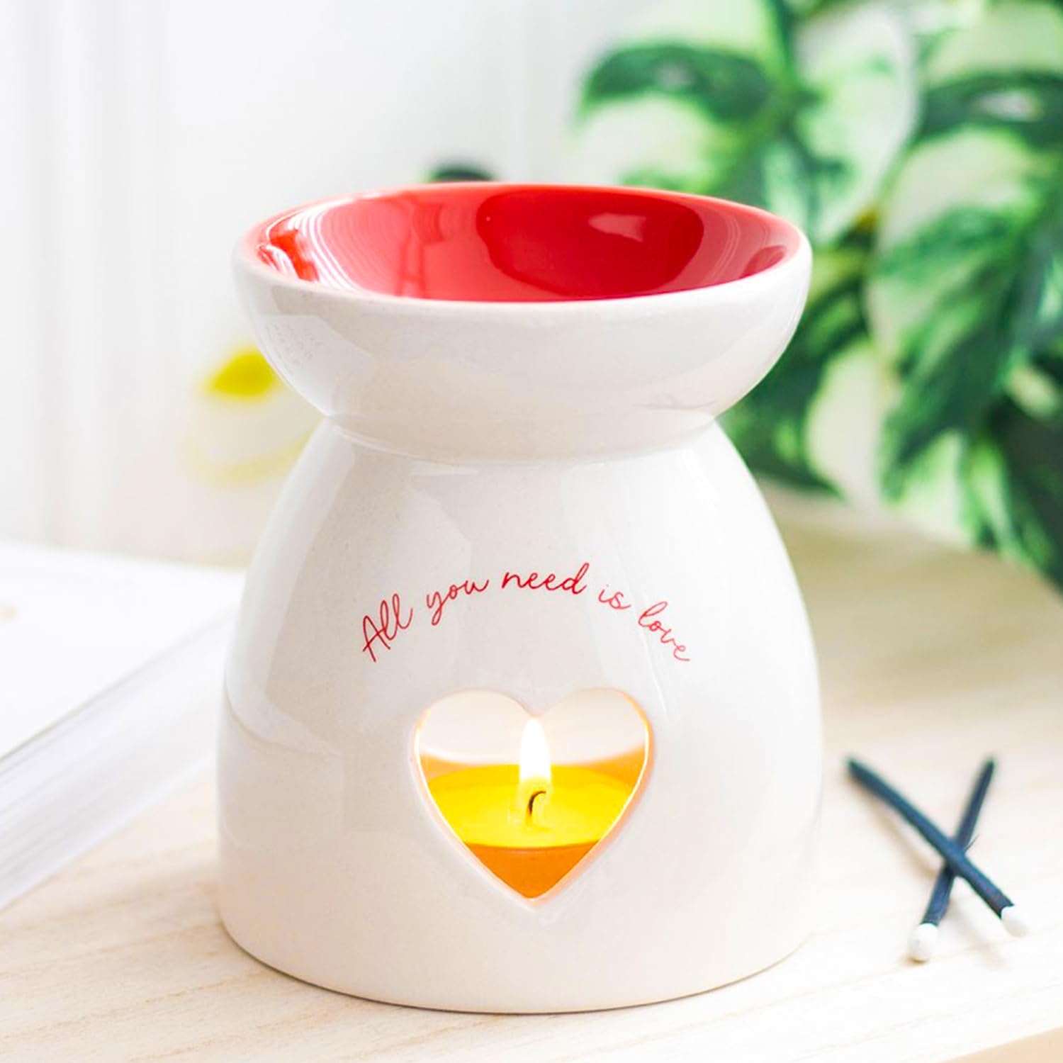 Tech Island White And Red Wax Burner, Ceramic Heart Wax Melt Burners, Wax Melts, Aromatherapy Diffuser, Oil Diffuser, Essential Oil For Diffusers For Home Decor, Air Fresheners, Room Décor
