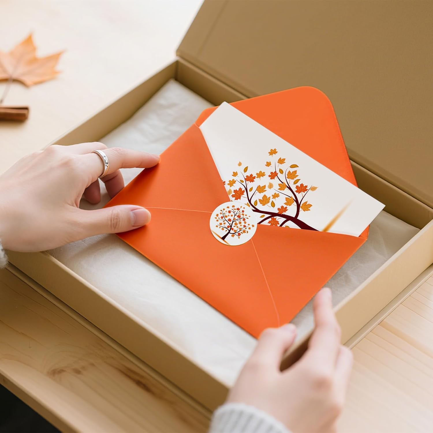 Whaline 24 Pcs Fall Greeting Cards Autumn Tree Blank Note Cards with Envelopes and Stickers for Autumn Holiday Birthday Party, 4 x 6 Inch - Image 6