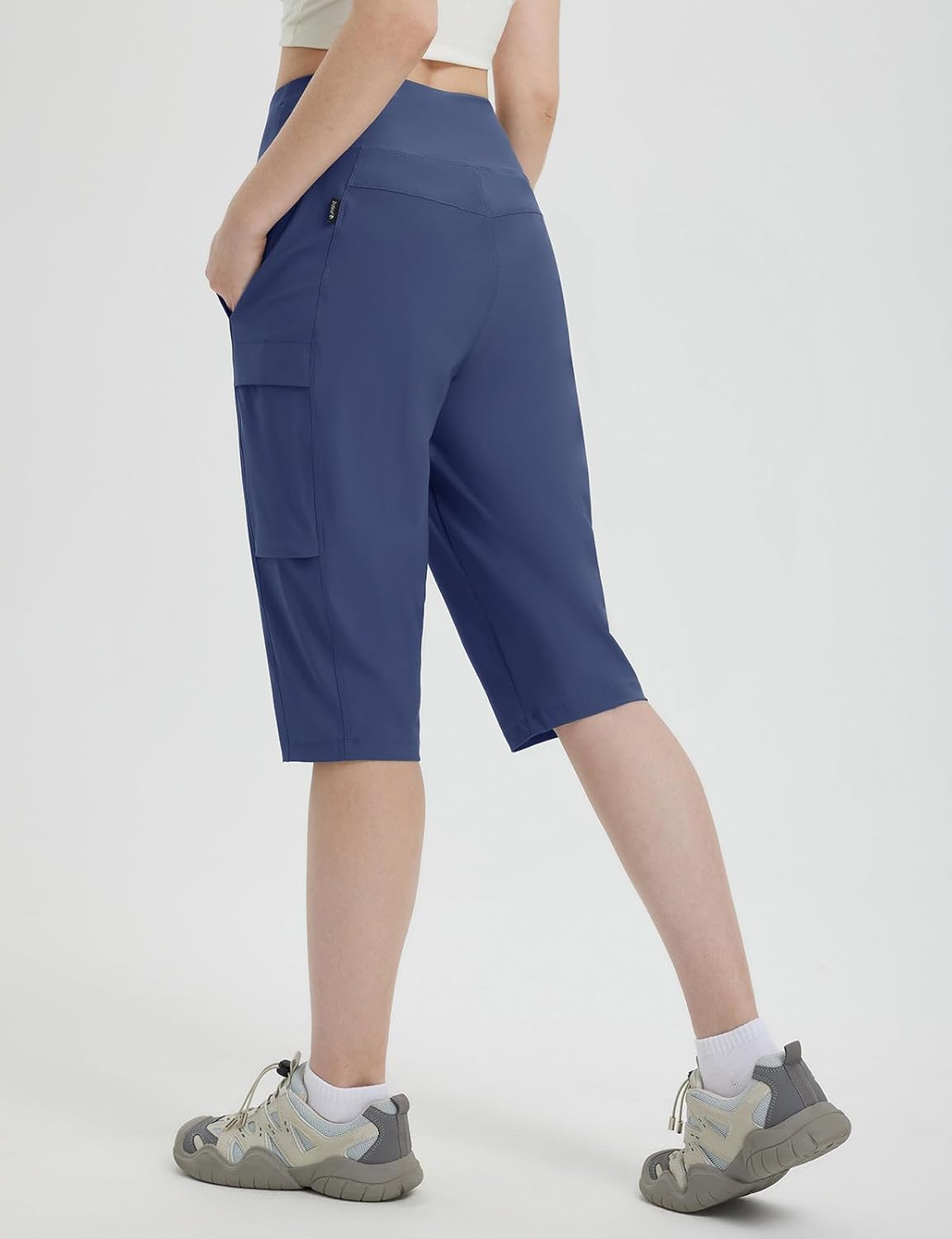 baleaf 15'' Long Shorts for Women Hiking Knee Length Quick Dry Cargo Capri Pants Bermuda Stretchy Lightweight