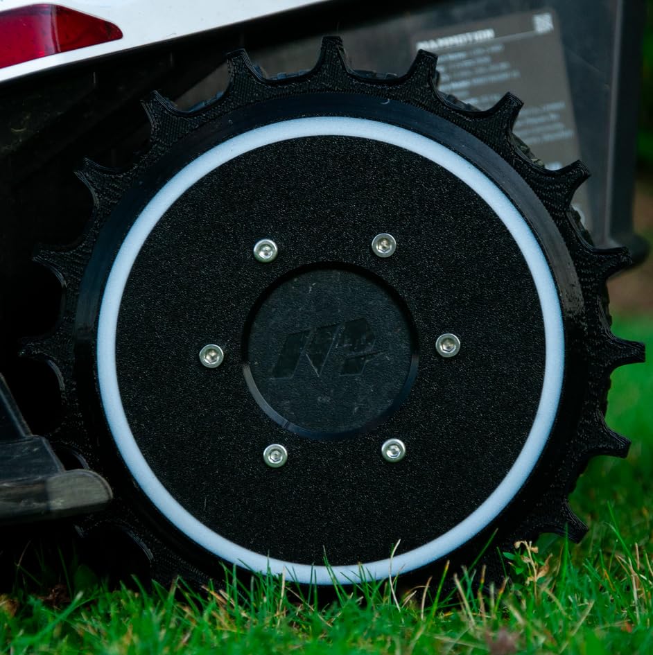 Generisch Radabdeckung mit Spikes für Mammotion Luba 2 AWD, Luba 2 AWD X und Luba 3 AWD – Verbesserte Traktion, Stabilität & Rasenbelüftung – Set aus 2 Stück