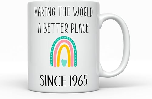 Making the World a Better Place since 1965, Taza de café Born in 1965, 57 años, regalo de mujer para cumpleaños 57, taza de recuerdo para ella