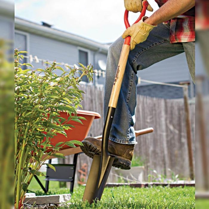 A.M. Leonard 16-Inch Drain Spade with Hardwood D-Grip Handle