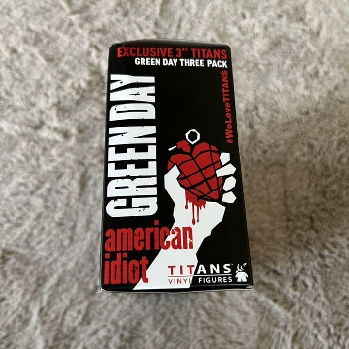 Amazon | Greenday グリーンデイ フィギュアTitans Vinyl Figure