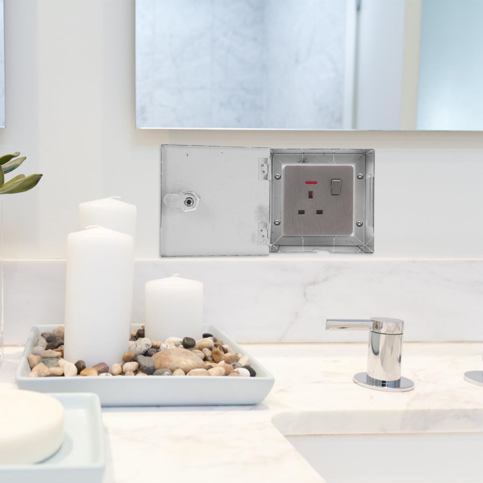 DOITOOL Boîte De Protection De Prise En Acier Inoxydable Antivol Couvercle Verrouillable Pour Usage Intérieur Et Extérieur Protection De Sortie Électrique Résistante À L’eau Facile À Installer