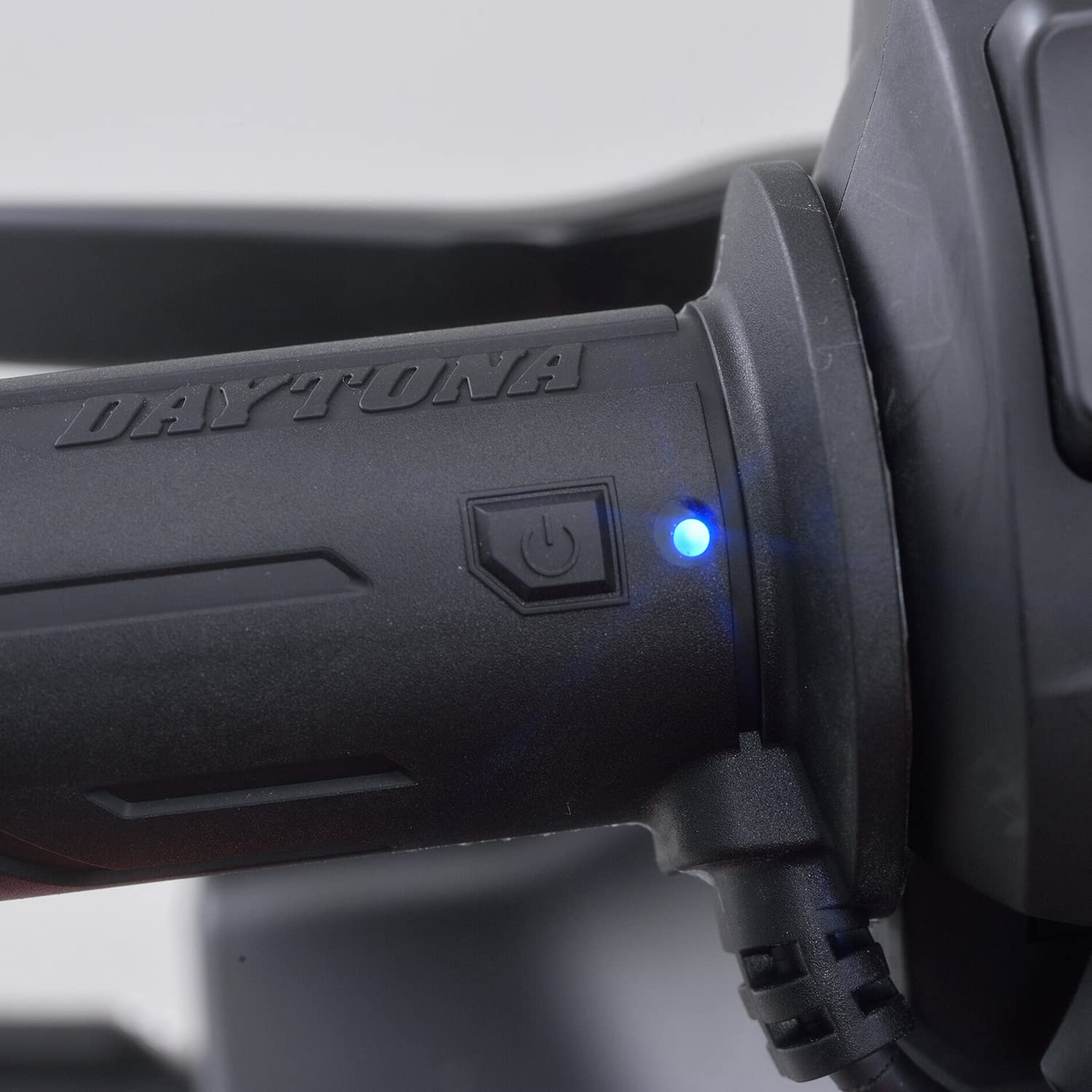 DAYTONA kit manopole riscaldate moto manubri 22,2mm terminale aperto/controllo mecc. con protezione batteria
