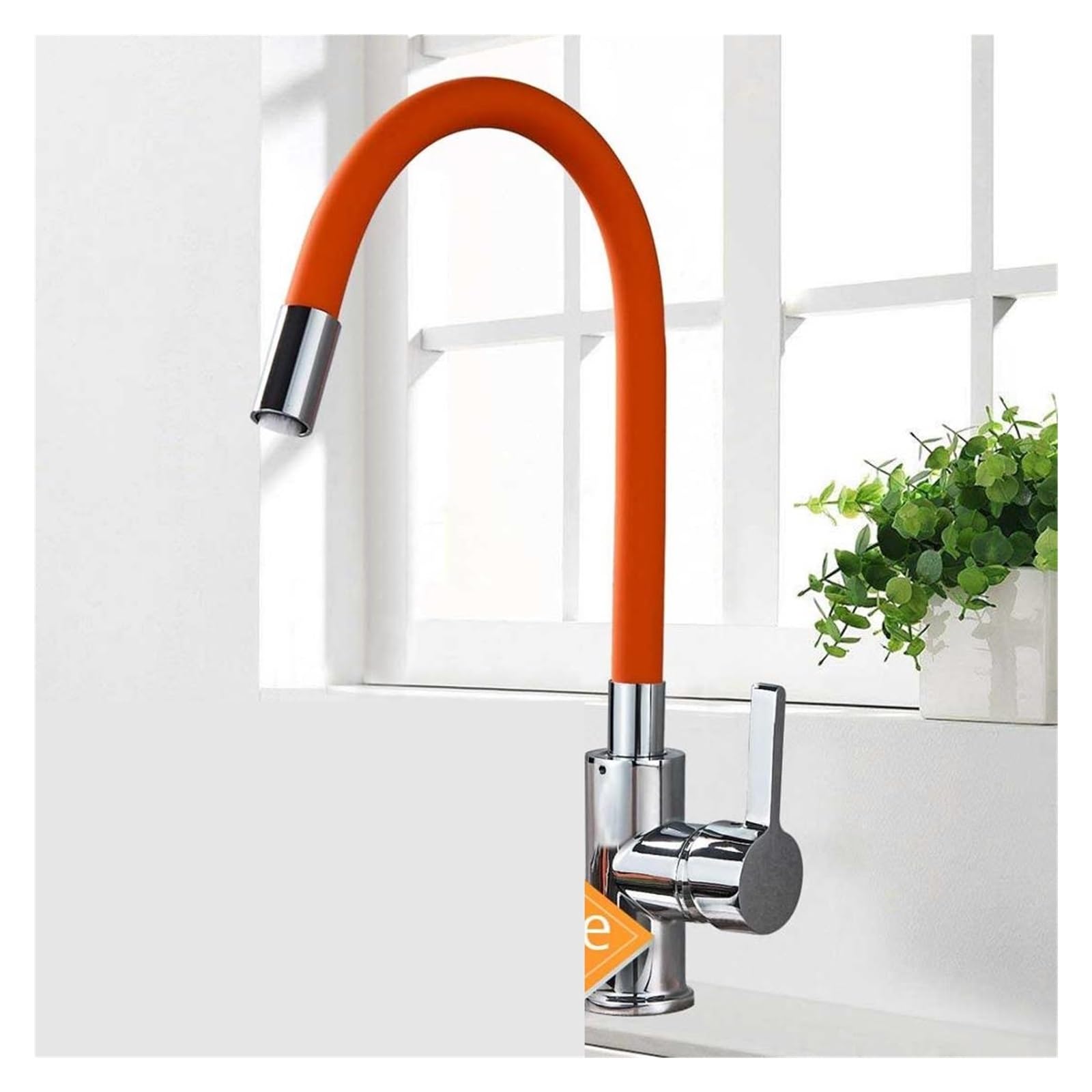 Robinet cuisine tube bleu flexible pour stopper les éclaboussures de l'évier