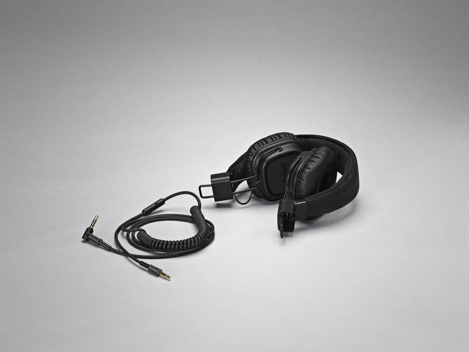 Marshall Major II ヘッドホン ブラック Amazon.co.jp: マーシャル マイク＆コントローラー搭載ダイナミック