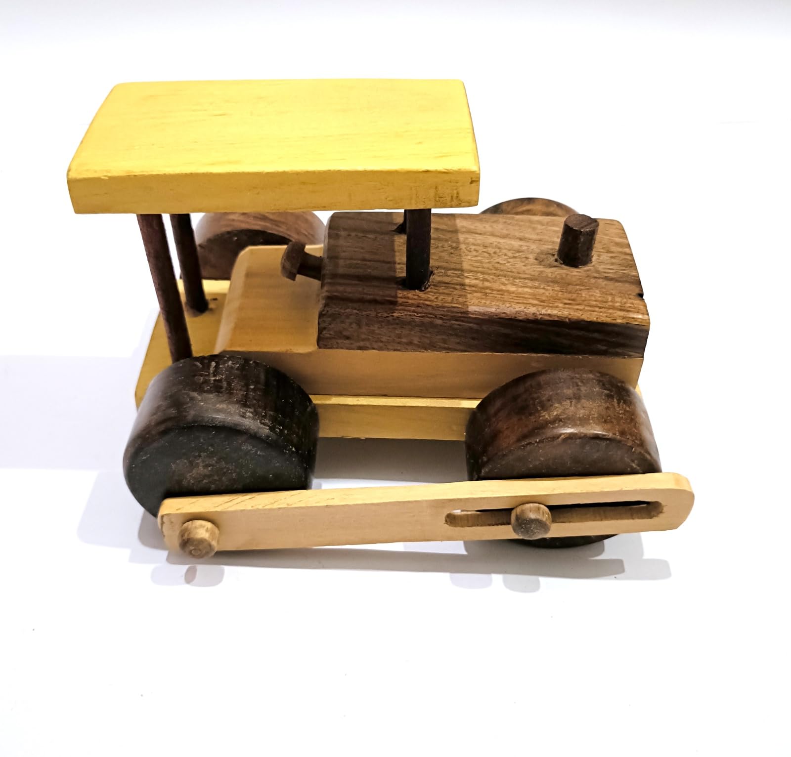 Presentoir de skateboard en bois vintage jaune deco murale maison