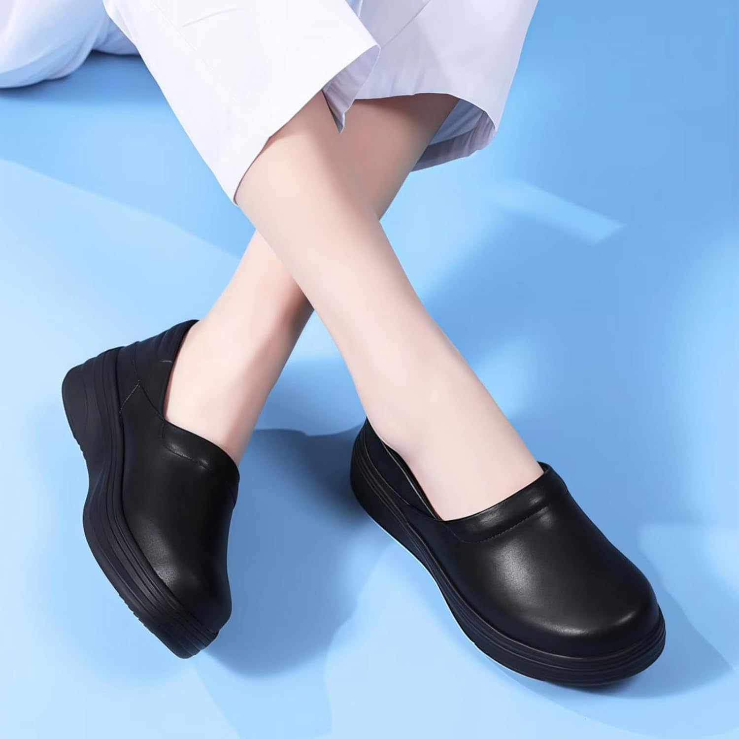 Women's Slip on Nursing Shoes Comfortable Lightweight Slip Resistant Healthcare Medical Work Shoes