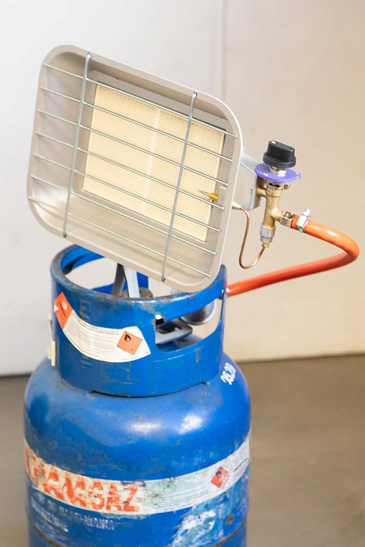 NEO TOOLS Stufa a gas, riscaldatore a gas, con regolatore di pressione, alimentato a gas propano, con tubo e regolatore - 34 x 13 x 40 cm - Potenza nominale - 4600 W