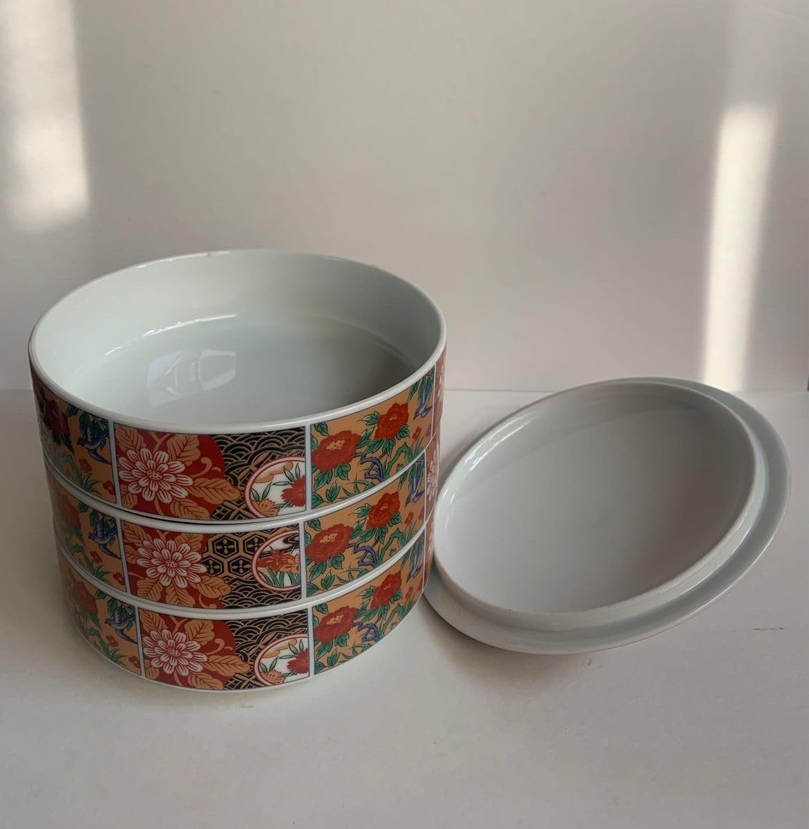 Amazon.co.jp: 有田焼 昇龍窯 花鳥 三段重 おせち器 お正月 蓋付き重ね