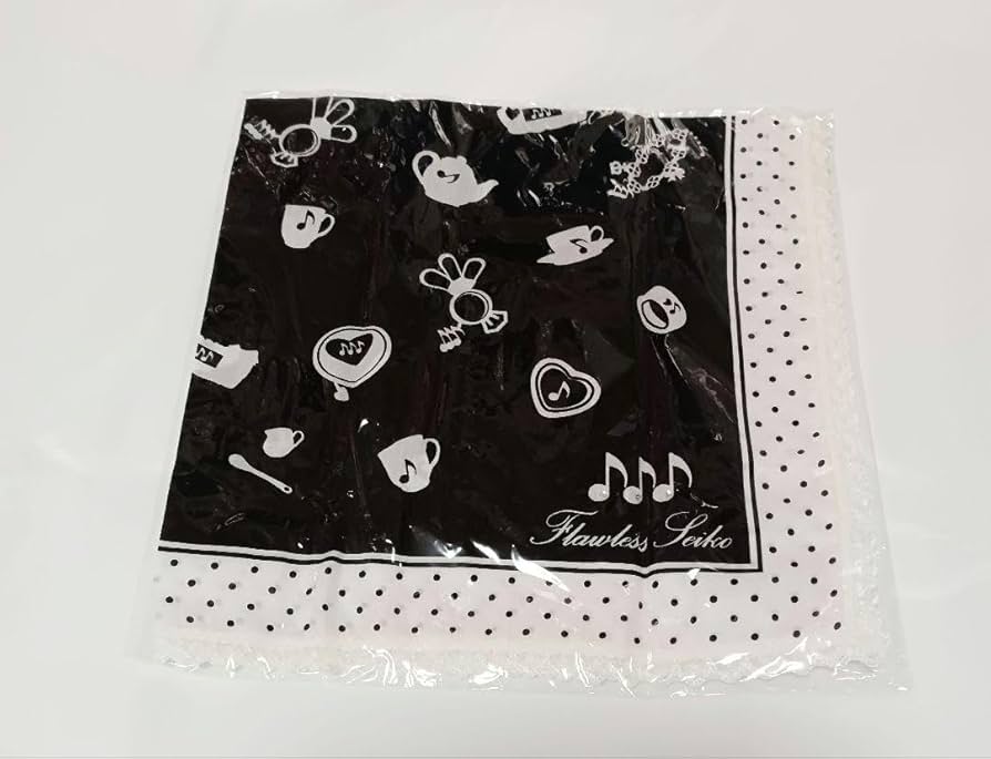 【激レア】松田聖子　ハンカチ　未使用 激レア】松田聖子ハンカチ未使用