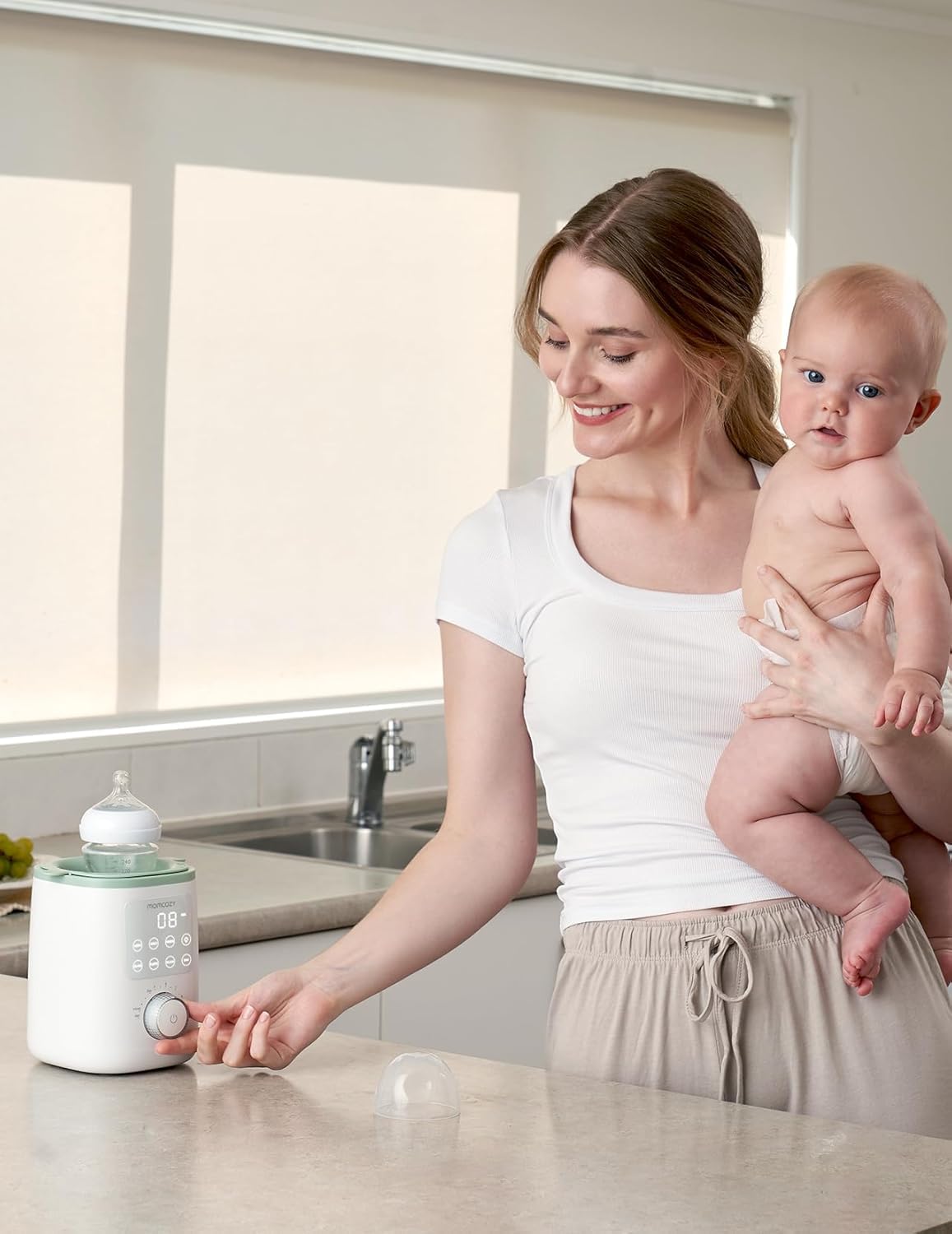 Momcozy Nutri Chauffe-Biberon 9-en-1, Contrôle Température, Veilleuse | Préserve nutriments lait maternel, Compatible tous biberons, Lait infantile, Précis, Multifonction, Bébé, Nouveau-né
