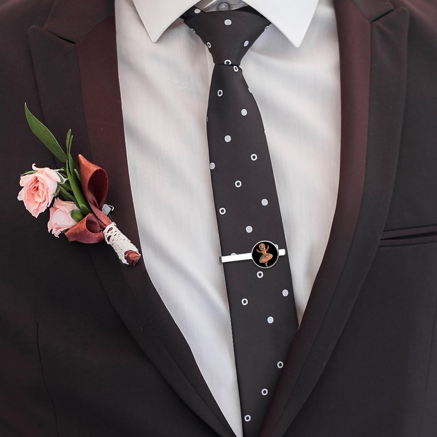 Cute Kerala Dance Puppet Tie Clip Fashion Jewelry Necktie Pin for Wedding Busiess Office Accessories