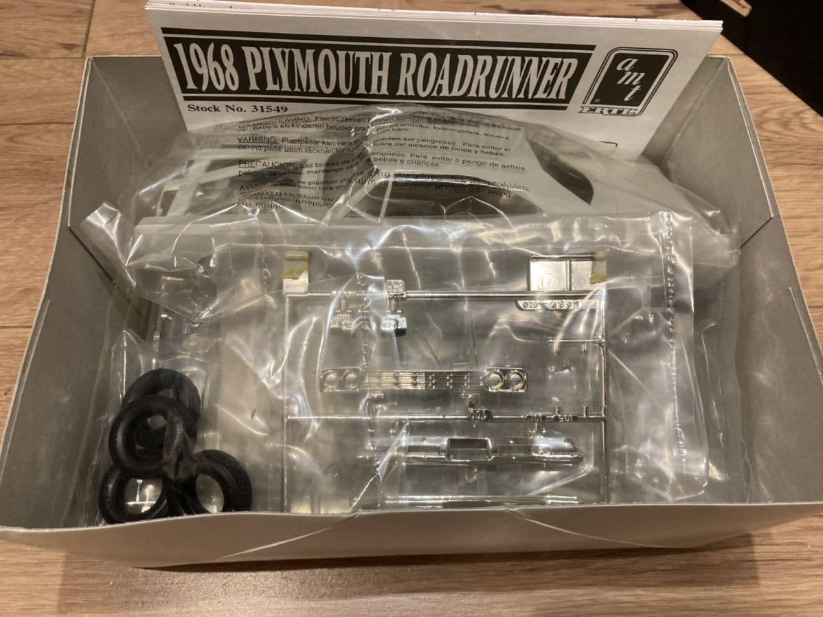Amazon.co.jp: AMT ERTL 1968 Plymouth Roadrunner 1/25 アメ車