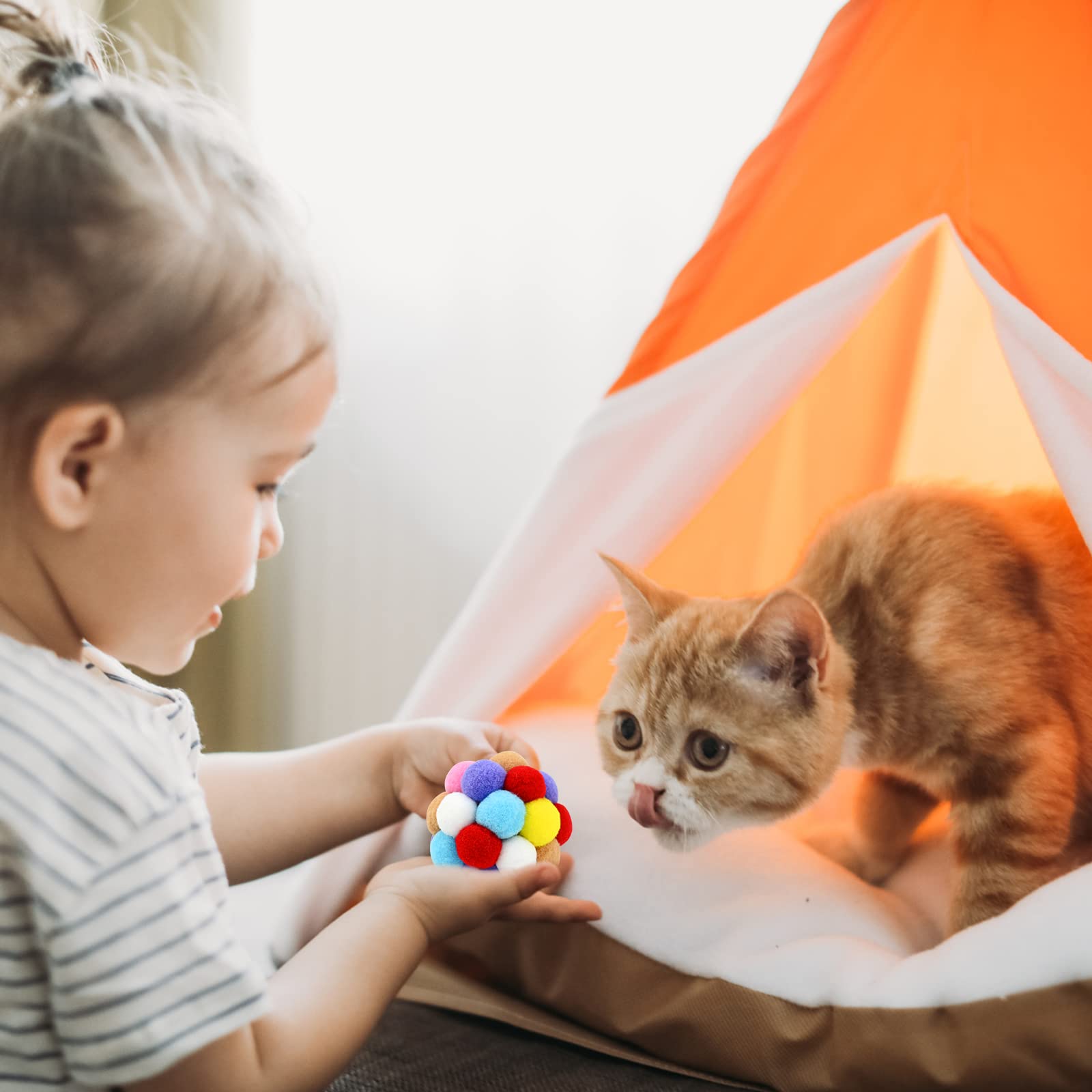 6 Palline Giocattolo Per Gatti Con Sonaglio - Palle Di Peluche 5cm Colorate | Gioco Interattivo Per Gattini - Foto 6