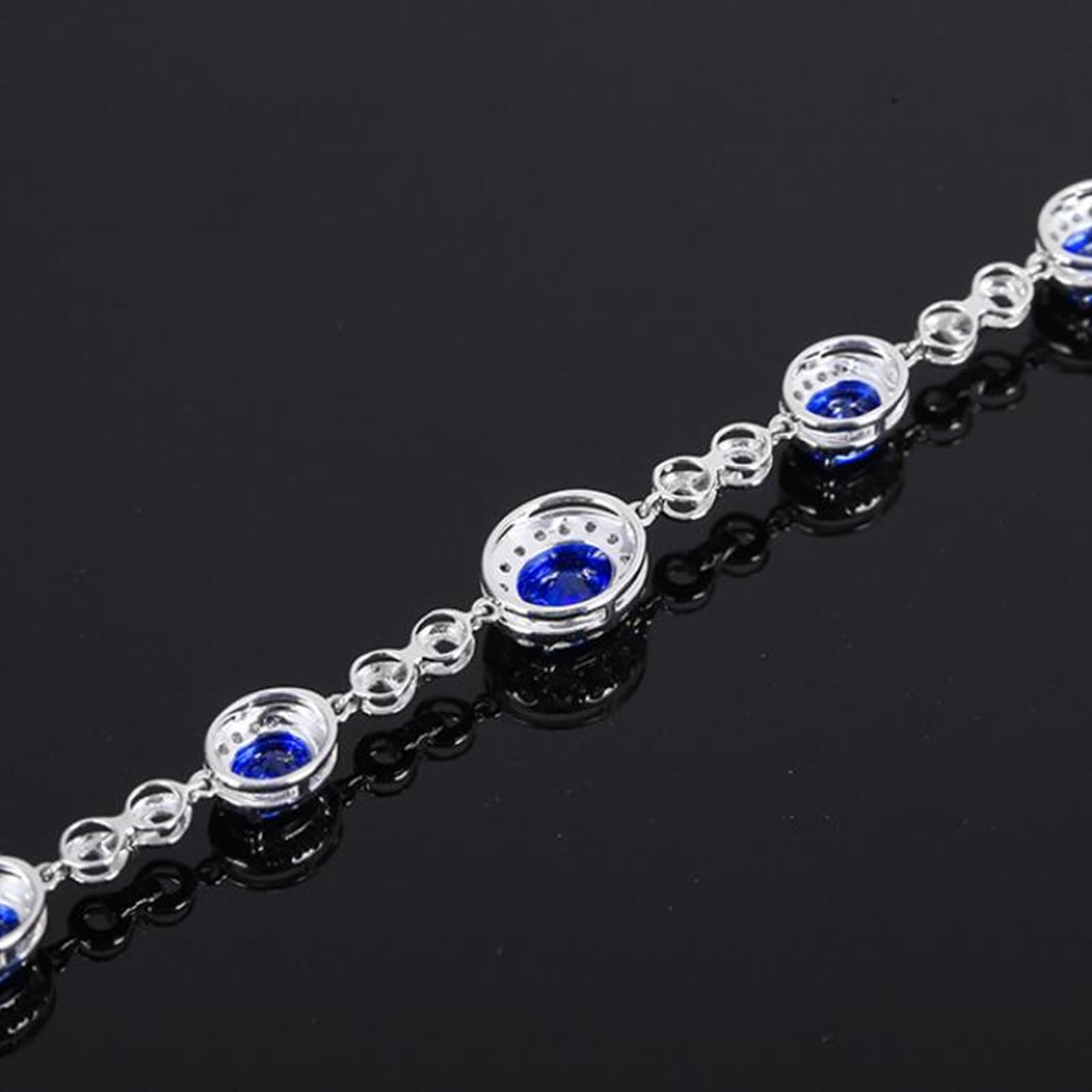 Pulseras de oro de 18 quilates para mujer, pulsera de cadena de eslabones de oro blanco con zafiro azul creado en laboratorio de 4,22 quilates y moissanita de 0,462 quilates, No es una piedra