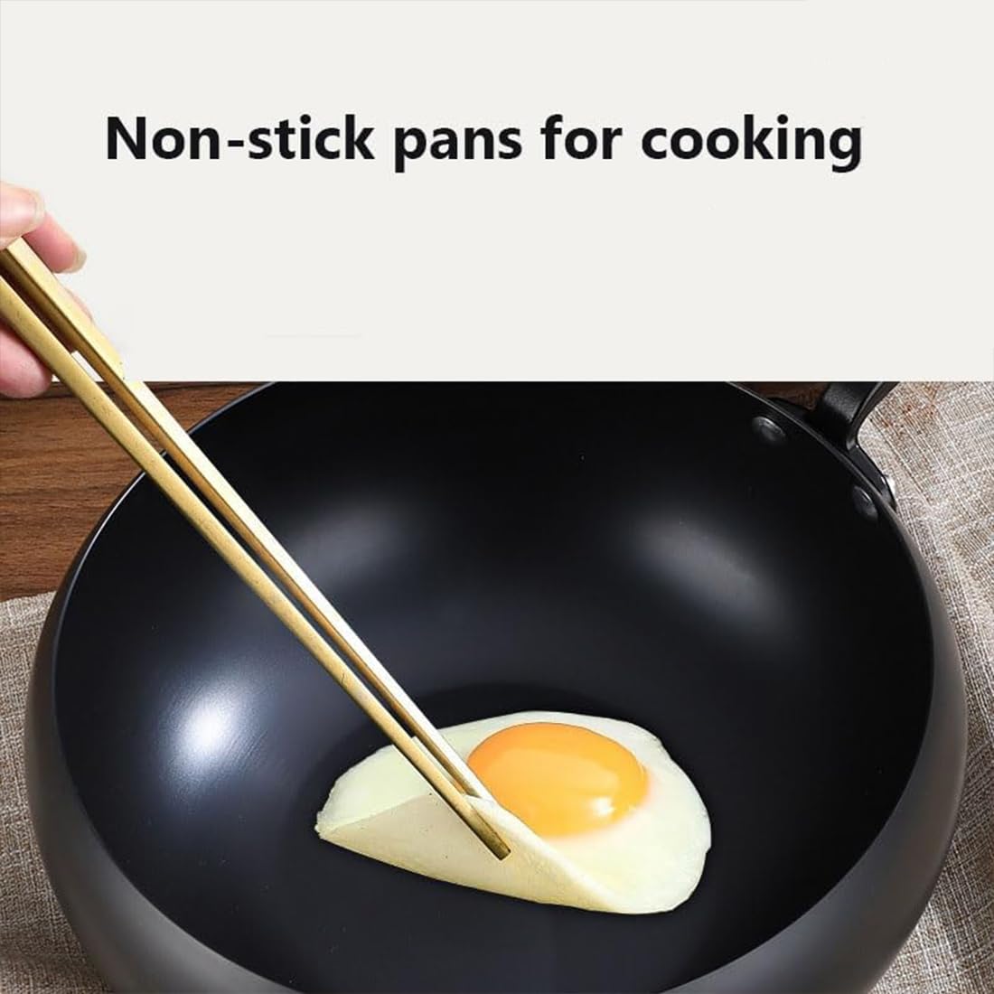 Suntuup Japanese Iron Pan 10.24 Inch - Hand-Forged, Uncoated, Non-Stick, For Gas & Induction, Includes Lid & Spatula