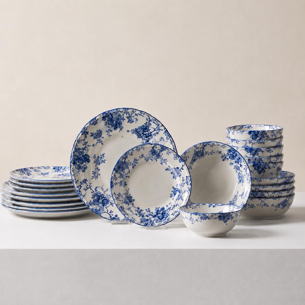 Nordic Schiller Tafelservice 24-teilig aus Porzellan für 6 Personen, Blau | 6 Speiseteller, 6 Suppenteller, 6 Dessertteller, 6 Kompottschalen, Modernes Geschirrset