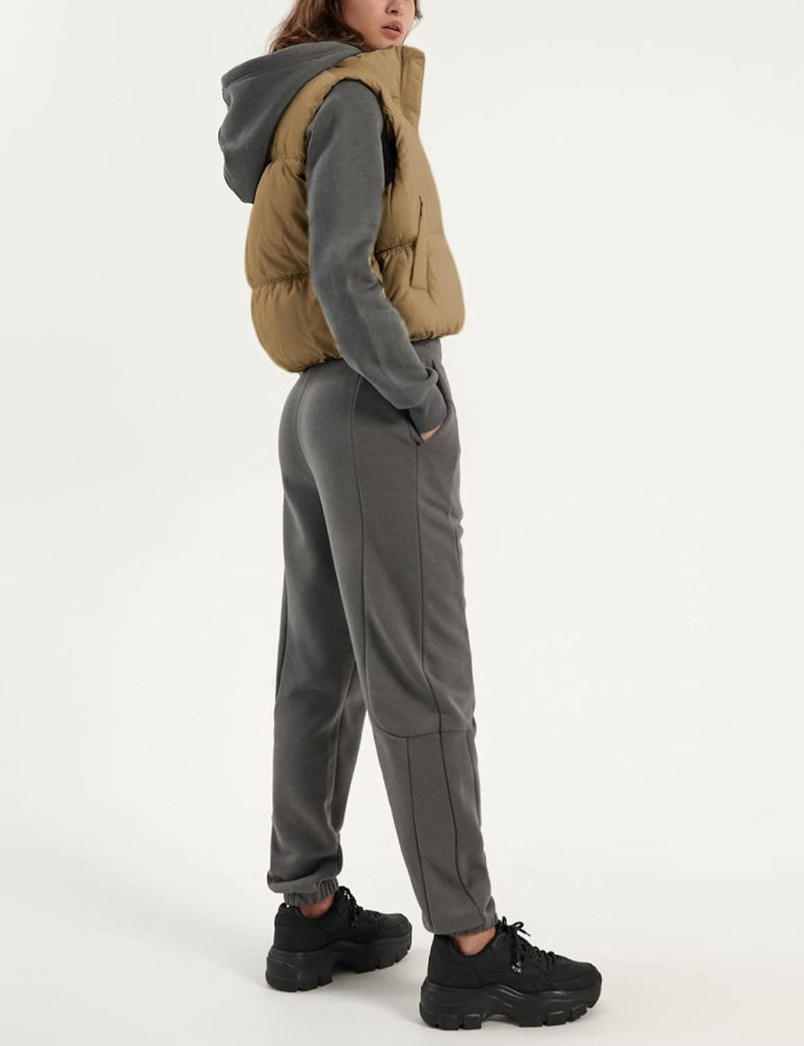 UANEO Womens Cropped Puffer Vest Zip Up Stand Collar Sleeveless Padded Cropped Vest - Image 4