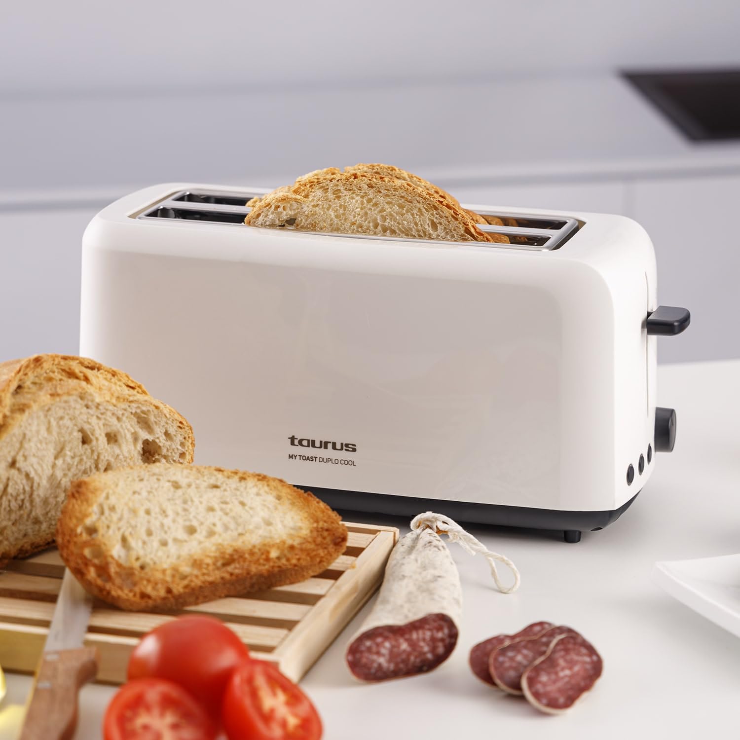 Taurus Mytoast Duplo Cool - Tostadora de pan 1450W, 2 ranuras extra largas y extra anchas, 6 niveles tostado, 3 funciones extra, sistema auto-centrado, bandeja recogemigas
