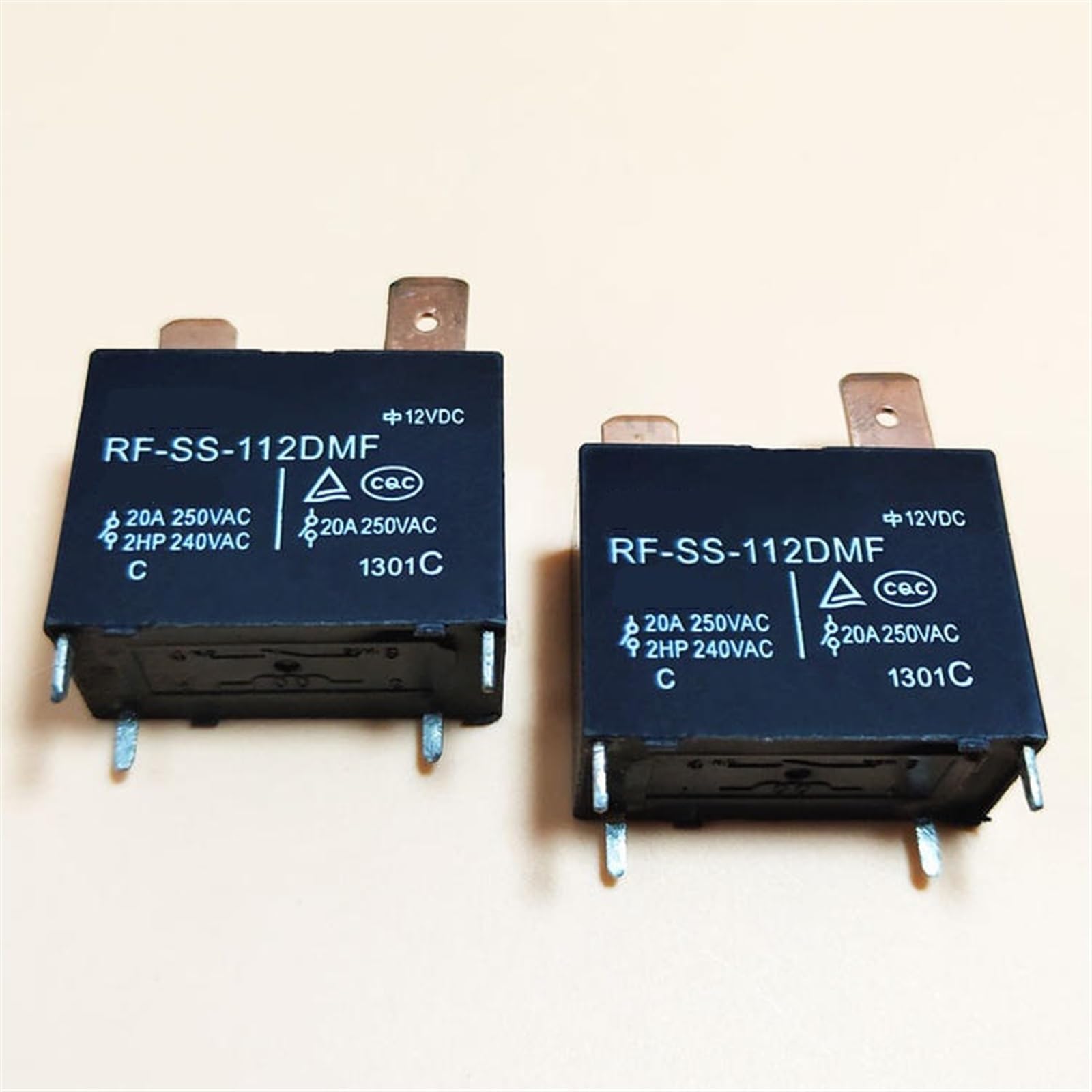 Relais électromécanique RF-SS-112DMF 12V 20A pour automatisme - 2