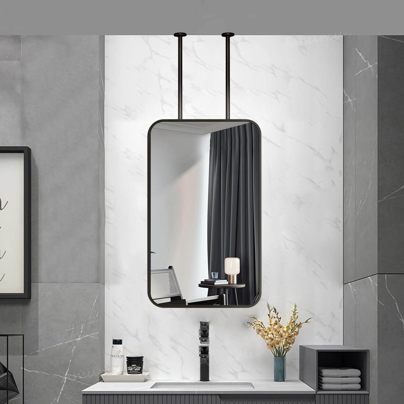 Miroir décoratif suspendu pour mur et plafond avec cadre en métal noir