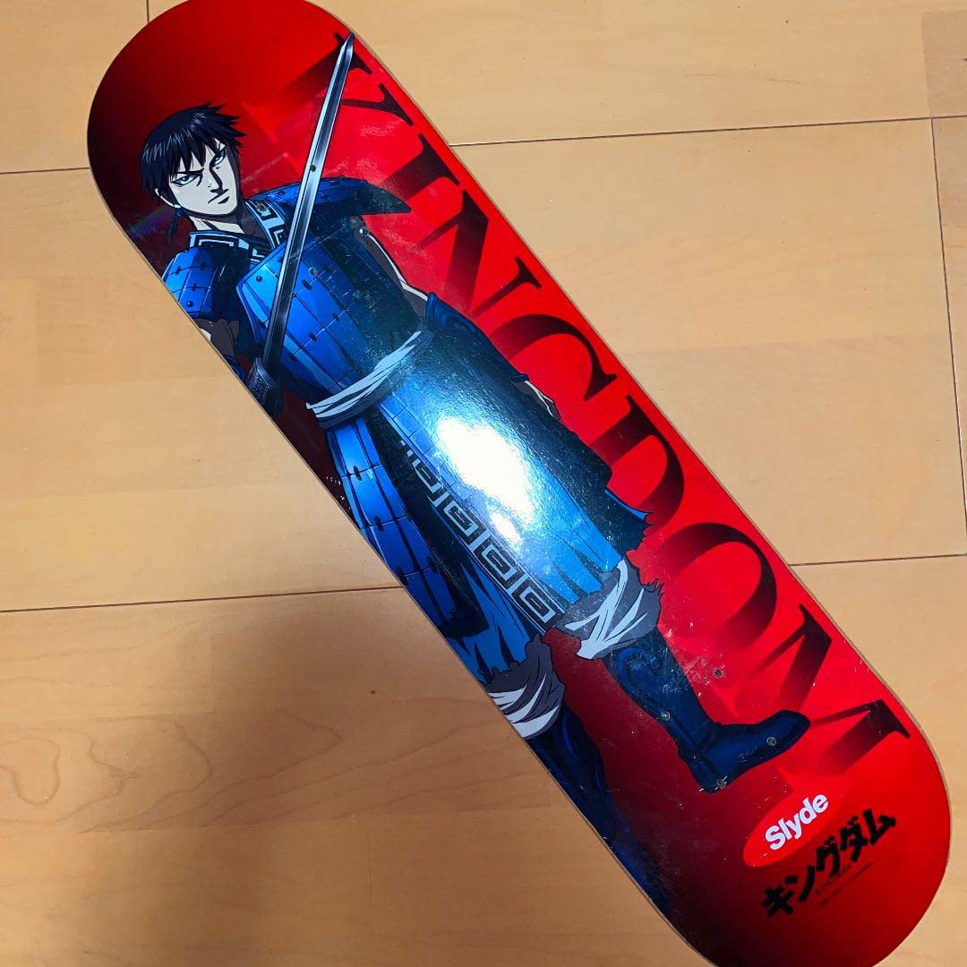 新品！キングダムスケボー/キングダム&Slydeコラボスケートボードデッキ キングダム：Slydeとコラボ スケボーデッキ 信＆王賁＆蒙恬を