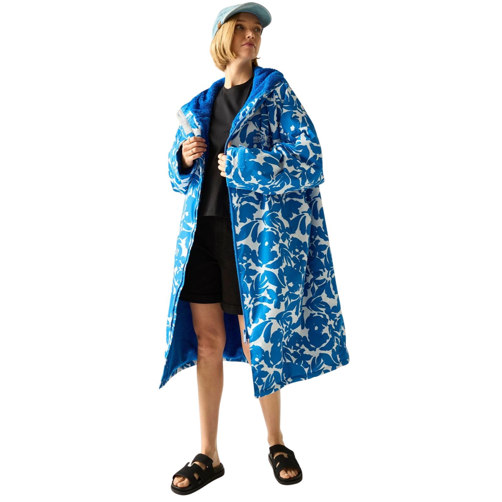 Regatta Adult Waterproof Changing Robe