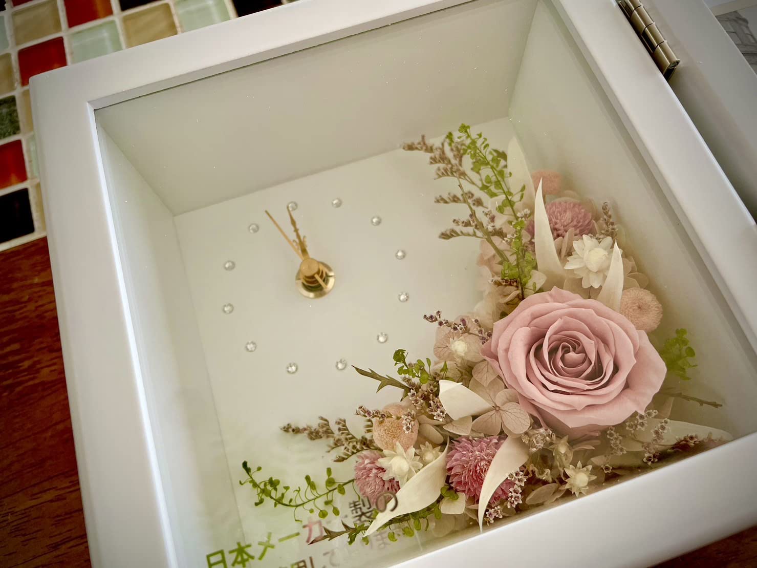 Amazon｜Lulu's ルルズ 時計付きフォトフレーム プリザーブドフラワー