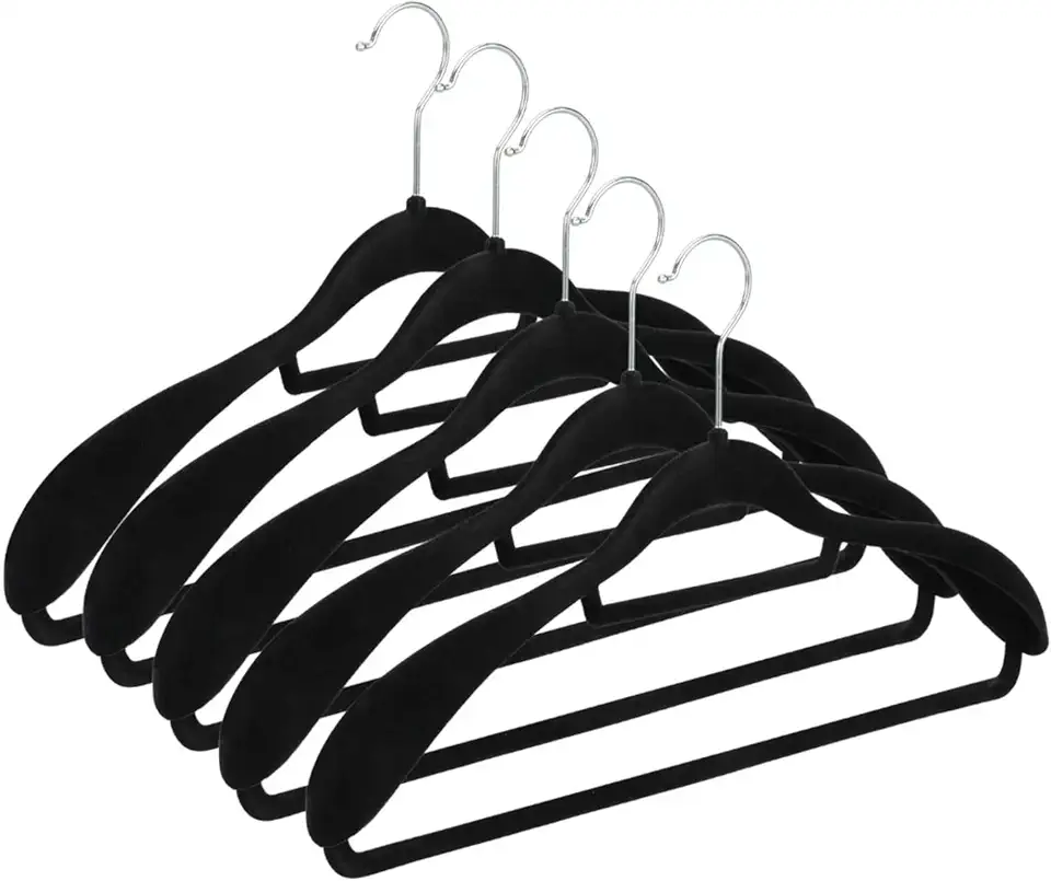 Kit 5 Cabide de Veludo Adulto com Ombreira Fixa para Camisa Terno Blazer Vestido Saia (Preto)