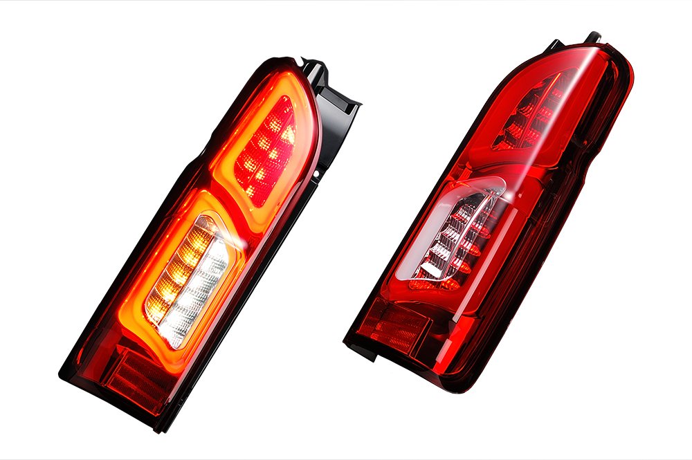 ギャルソンD.A.D LEDテールランプ 200系ハイエース専用 Amazon.co.jp: ギャルソン DAD チューブフルLEDテール 【レッド