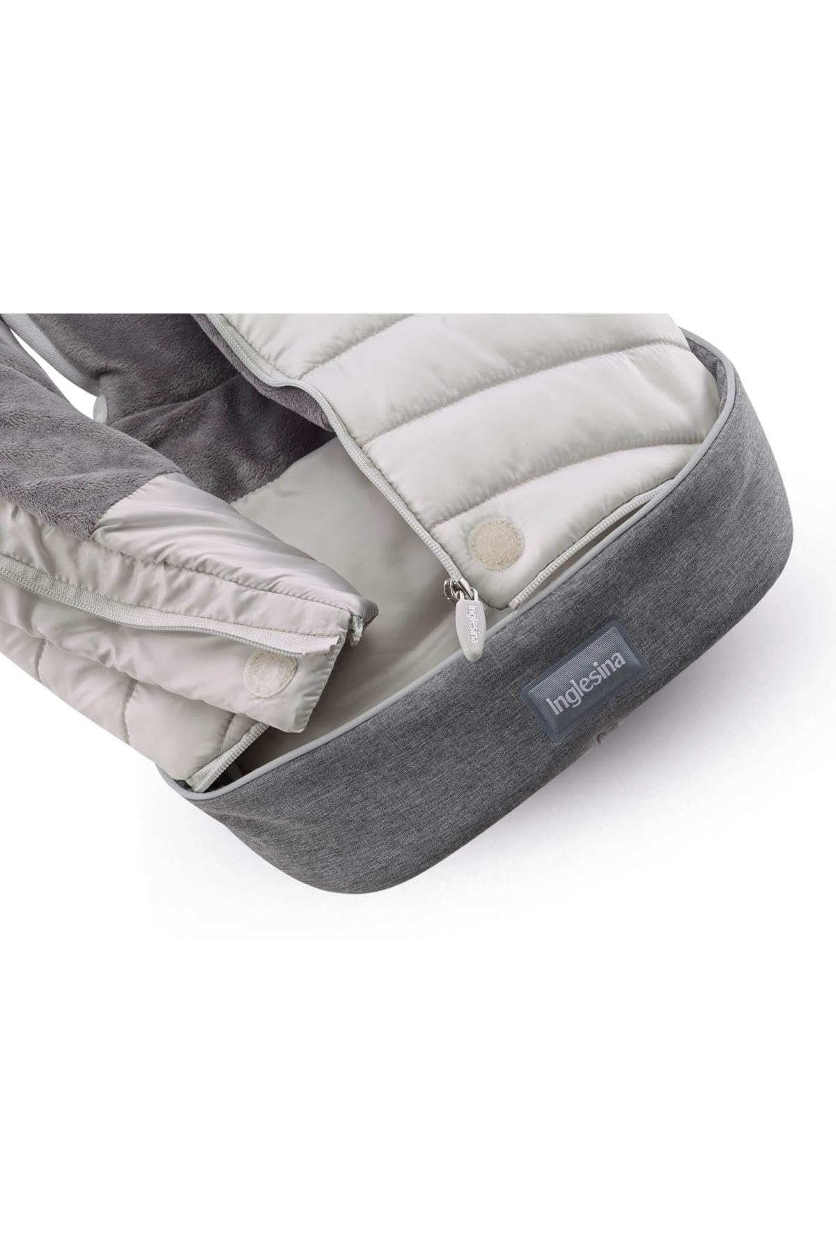Inglesina Sacco Invernale Termico, Blu, Caldo per Culla, Tessuto Impermeabile, Interno Soffice e Morbido, 42 x 77 cm