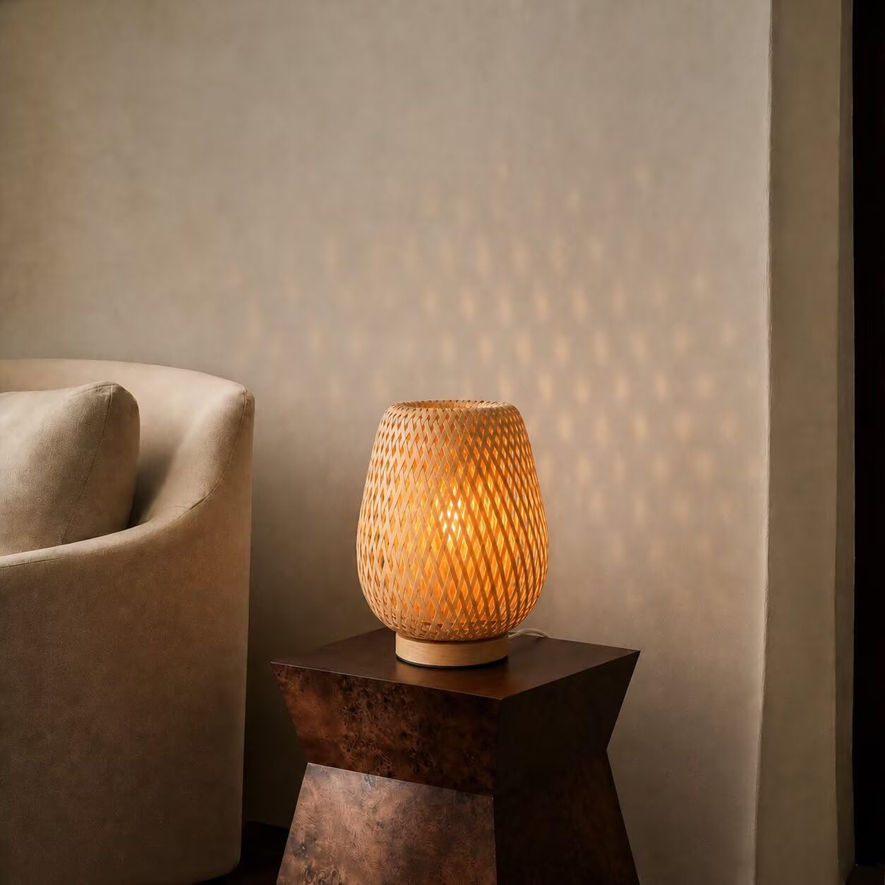 Handgewebte Bambus-Tischlampe, kreativer ländlicher Stil, doppellagiger Bambus-Lampenschirm, Nachtlicht, Tischleuchte, dekorative Tischbeleuchtung für Schlafzimmer, Wohnzimmer