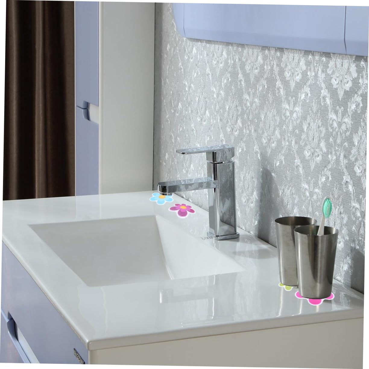 Cabilock 10Pcs Colorful Flower Slip Stickers for Bathtub and Bathroom Floors Creative Decals for Safe Bathing Easy to Use Self Adhesive Bathroom Stickers