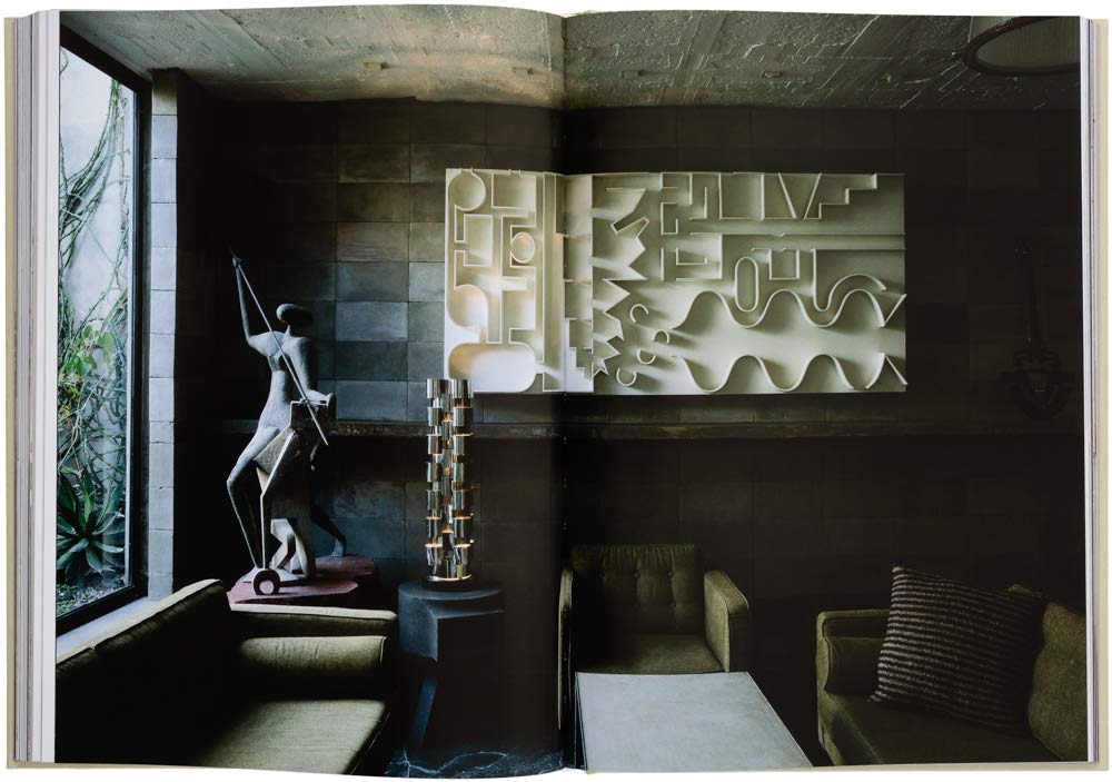 LIVING IN: modern masterpieces of residential architecture