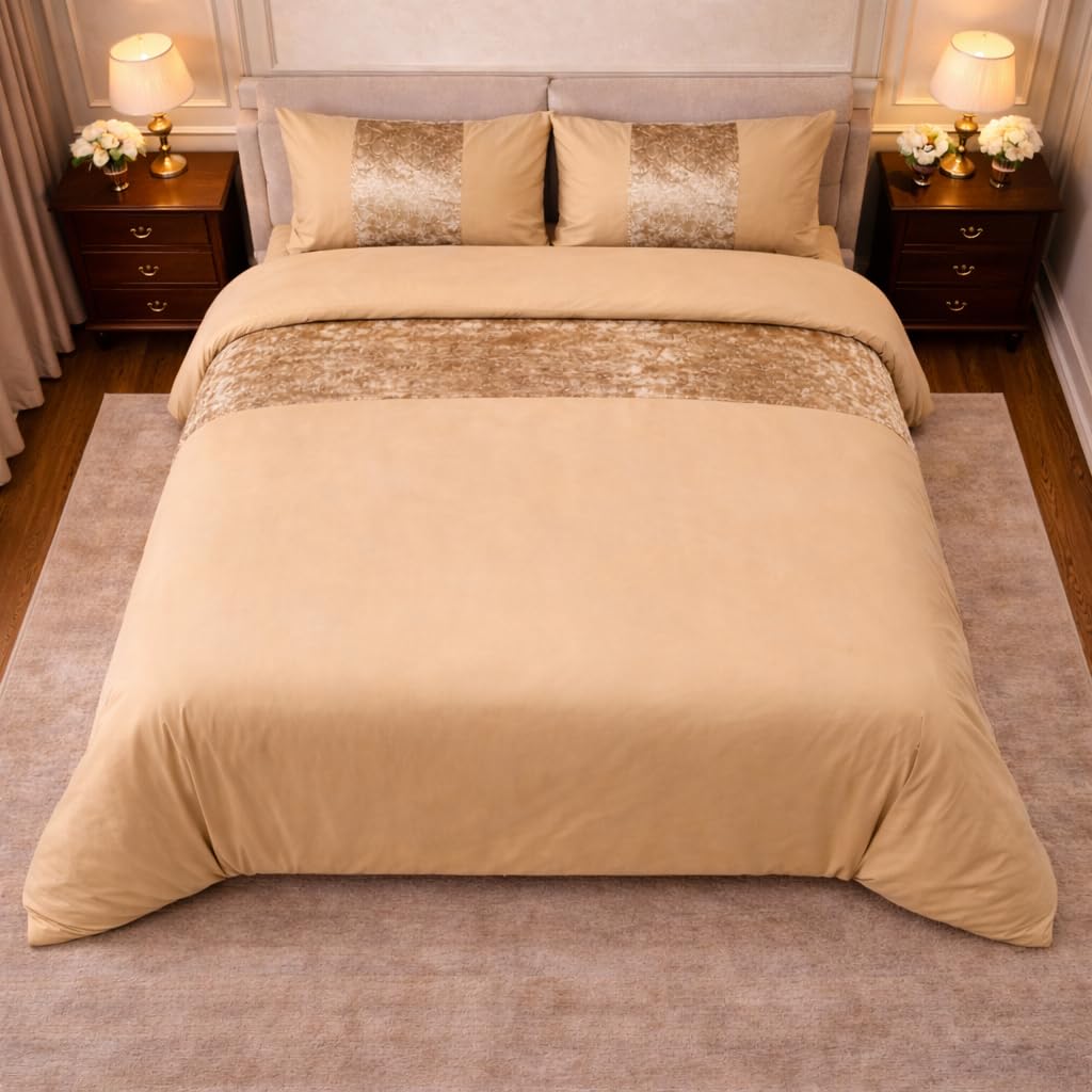 BOSKI LONDON Crushed Velvet Panel Duvet Cover Set | Luxury Microfiber Bedding Set with Pillowcases | Velvet Stripe Design Single Double King Super King (CHAMPAGNE-GOLD, SINGLE (137 × 198 cm))